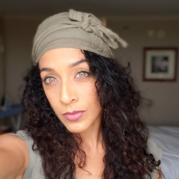 Meet your Posher, Trixie - Picture 1 of 6